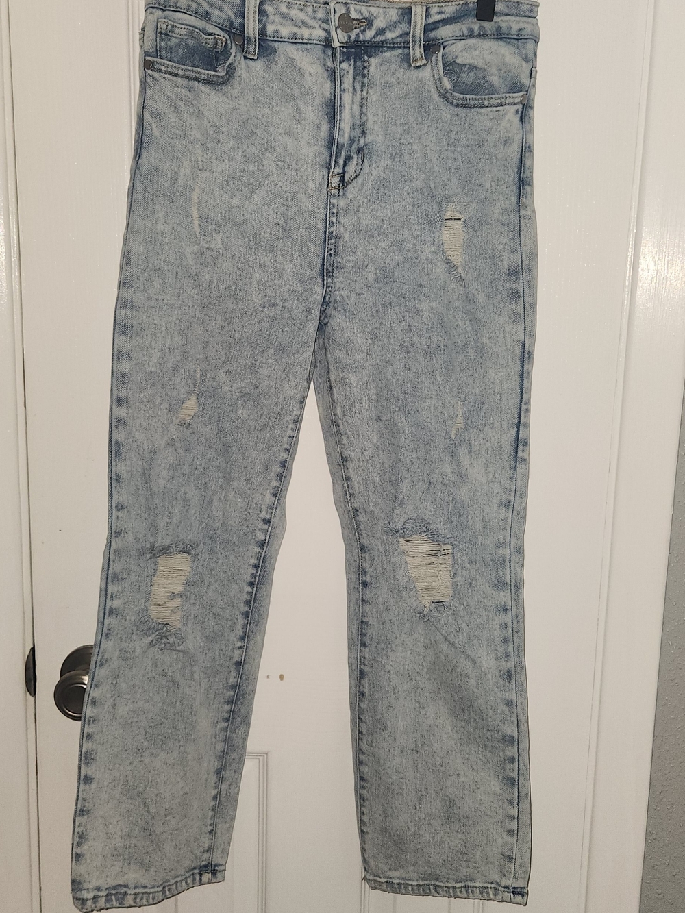 Kendall & Kylie Light Blue High-Rise Distressed Women's Jeans - Picture 1 of 3